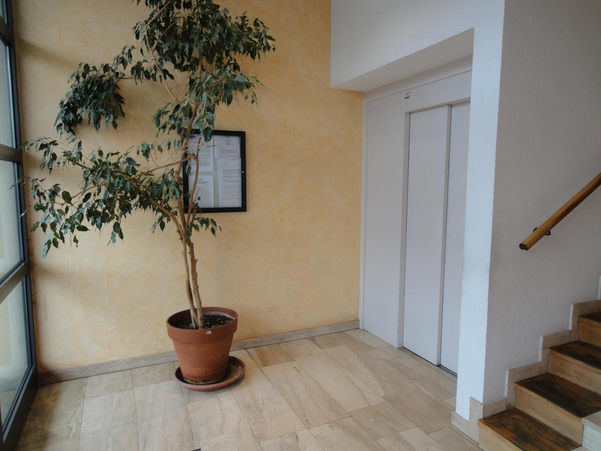Logement Type Studio 1 Piece Proche Zenith Strasbourg Bagian luar foto
